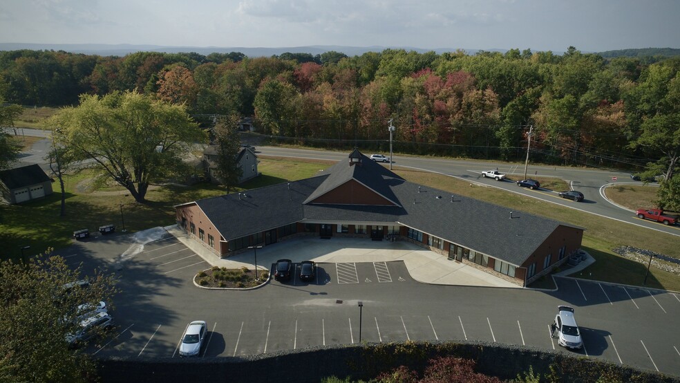 1 Mill Valley Rd, Hadley, MA en alquiler - Foto del edificio - Imagen 1 de 9