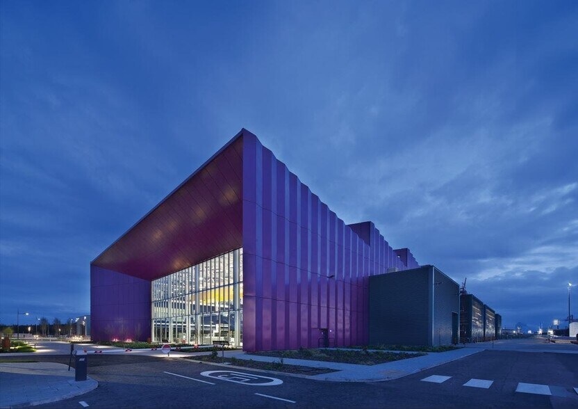 2 Inchinnan Rd, Renfrew en alquiler - Foto del edificio - Imagen 2 de 12