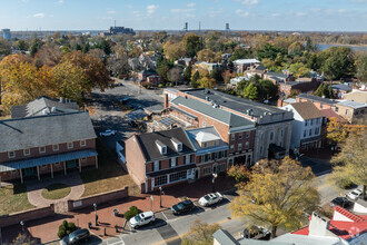 332-334 High St, Burlington, NJ - vista aérea  vista de mapa