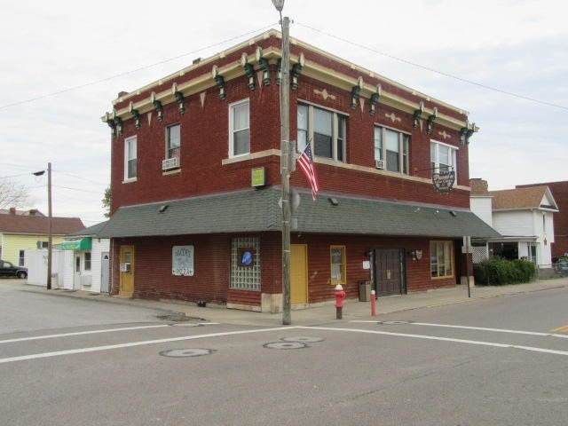 109-111 S Main St, Pleasantville, OH en venta - Foto principal - Imagen 1 de 7