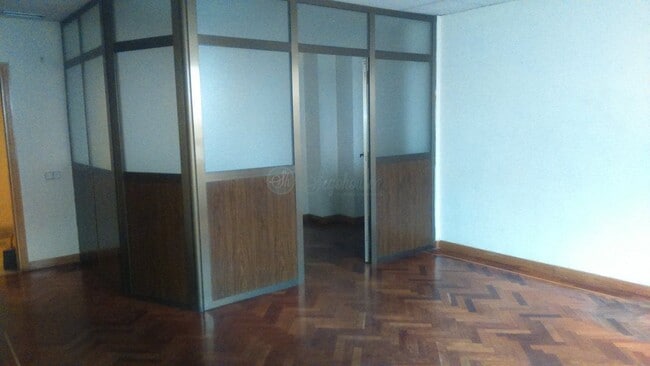 Más detalles de Oficina en alquiler
