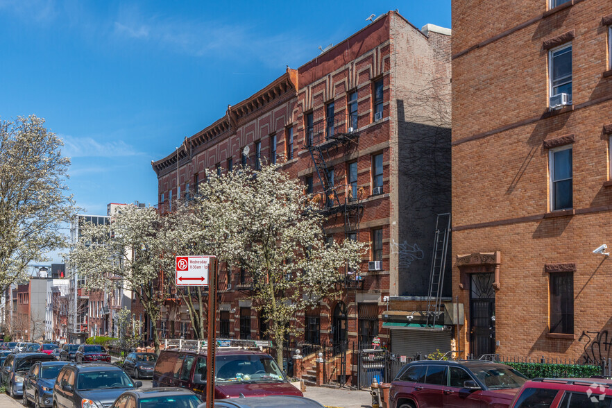 229 23rd St, Brooklyn, NY en venta - Foto principal - Imagen 1 de 5