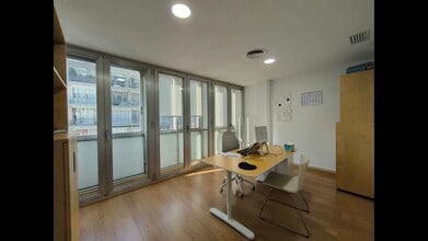 Carrer de Balmes, 196-200, Barcelona, Barcelona en alquiler - Vídeo de anuncio comercial