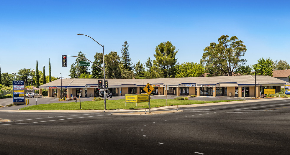 9045 Fair Oaks Blvd, Carmichael, CA en alquiler - Foto del edificio - Imagen 1 de 6