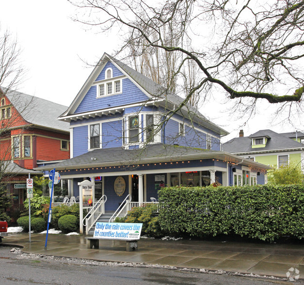 1310 NW 23rd Ave, Portland, OR en venta - Foto principal - Imagen 1 de 2