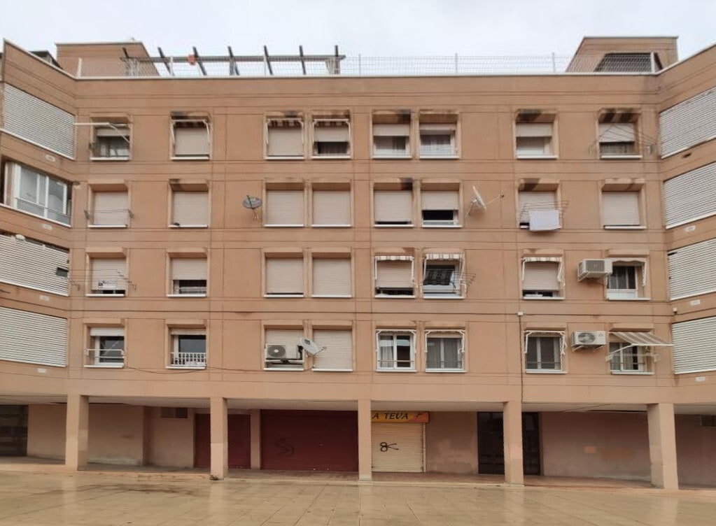 Edificio residencial en Reus, Tarragona en venta Foto principal- Imagen 1 de 3