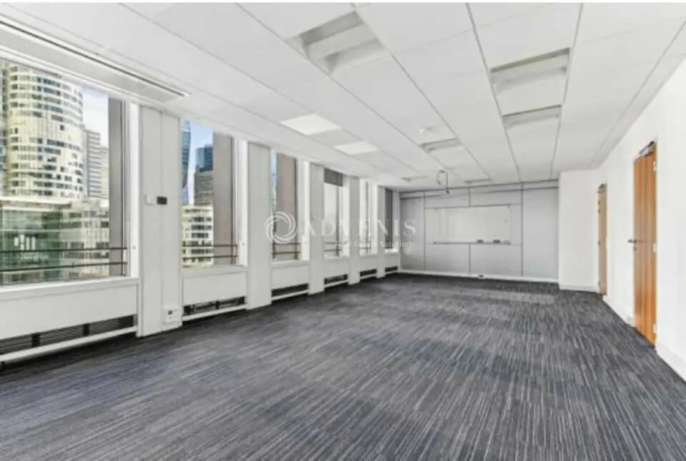 1 Place De La Pyramide, Puteaux en venta Foto del interior- Imagen 1 de 2