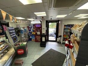 1-3 South Mains Rd, Milngavie en alquiler Foto del interior- Imagen 1 de 3