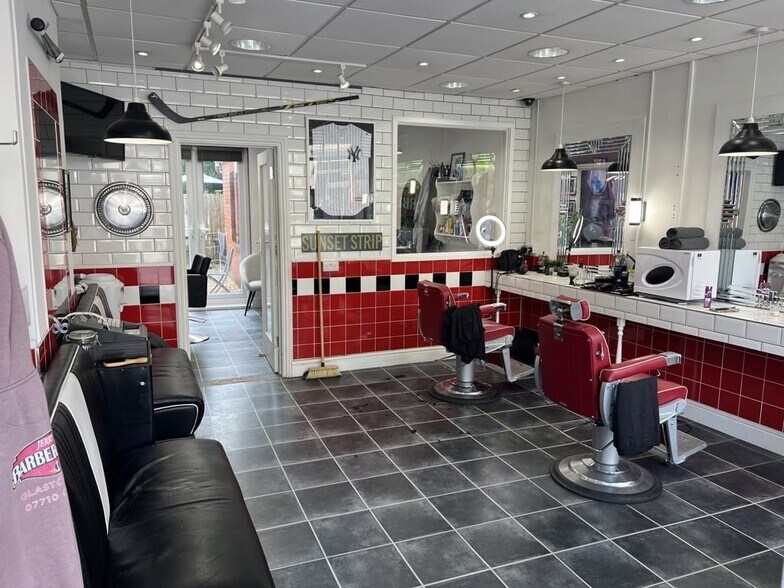 68-68a High St, Glastonbury en venta - Foto del interior - Imagen 3 de 7