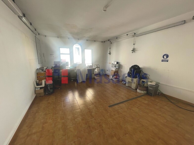 Oficina en Terrassa, Barcelona en alquiler - Foto del interior - Imagen 2 de 5