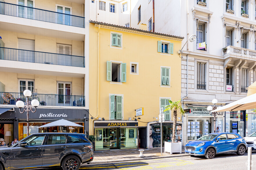 Edificio residencial en Nice en venta - Foto del edificio - Imagen 2 de 2