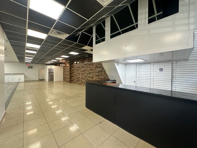 10657 160th St, Jamaica, NY en alquiler - Foto del interior - Imagen 2 de 16