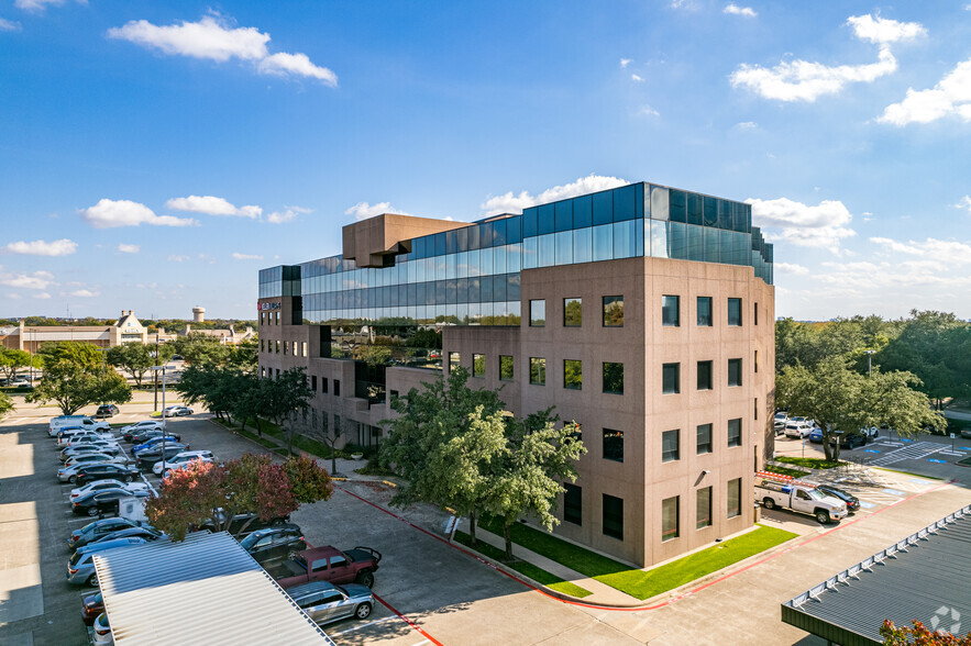 18333 Preston Rd, Dallas, TX en alquiler - Foto del edificio - Imagen 3 de 7