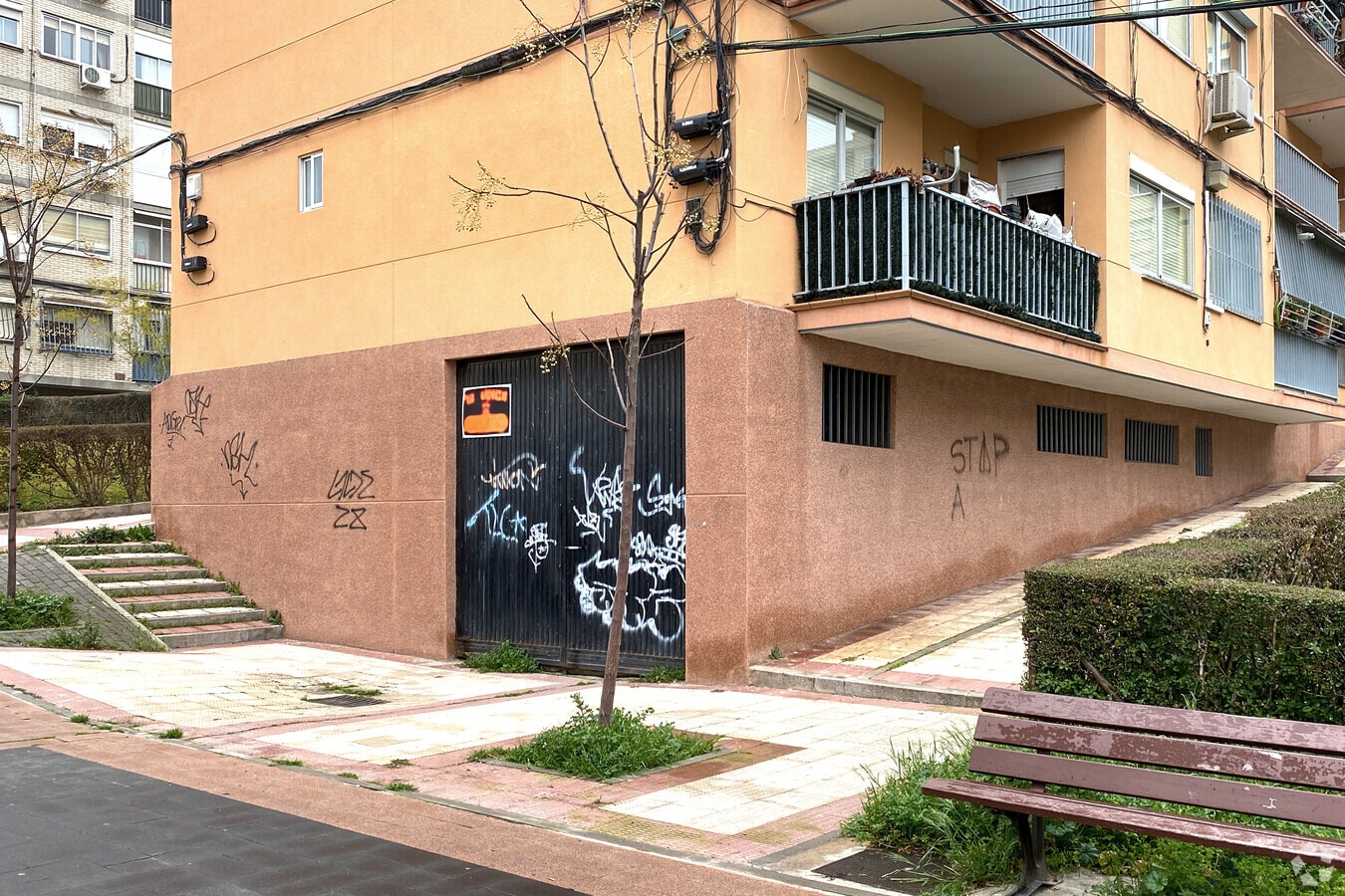 Avenida Lisboa, 36, Coslada, MAD 28820 - Unidad Puerta 01, Esc. 1 - - Foto del interior - Image 2 of 2