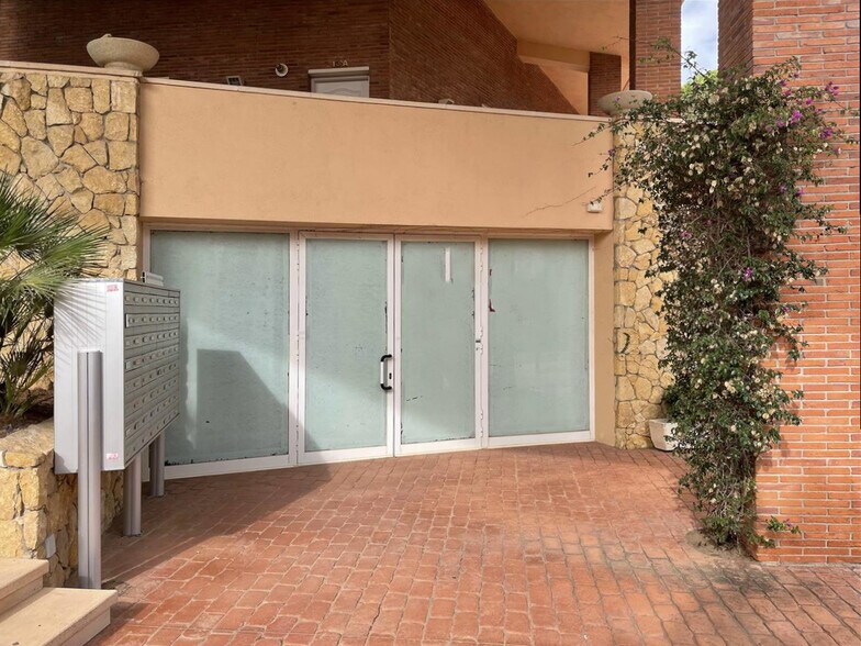 Edificio residencial en Tarragona, Tarragona en venta - Foto del interior - Imagen 1 de 1