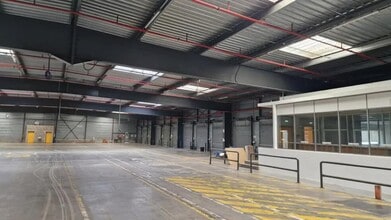 30 Rue Du Traité De Rome, Mions en alquiler Foto del interior- Imagen 1 de 9