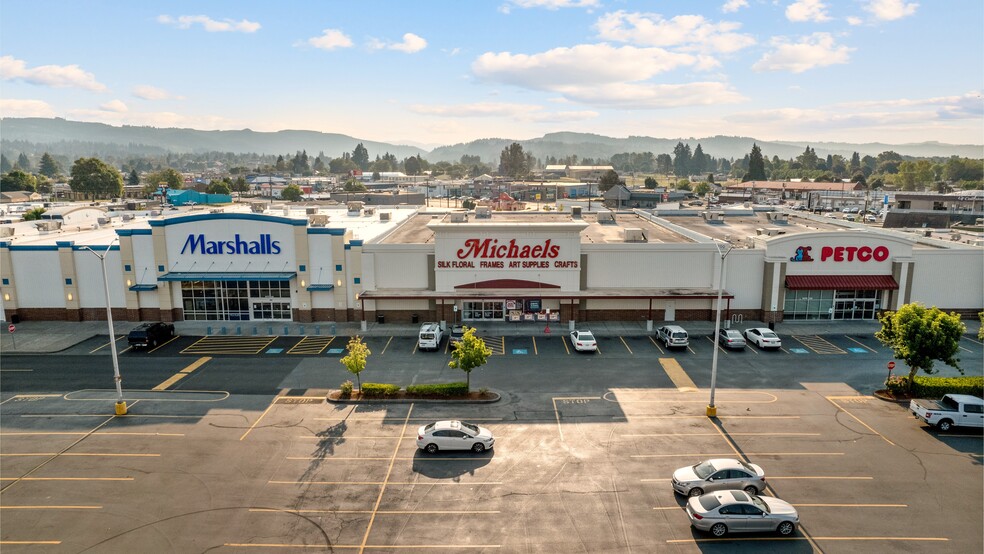 200 Triangle Ctr, Longview, WA en alquiler - Foto del edificio - Imagen 2 de 20