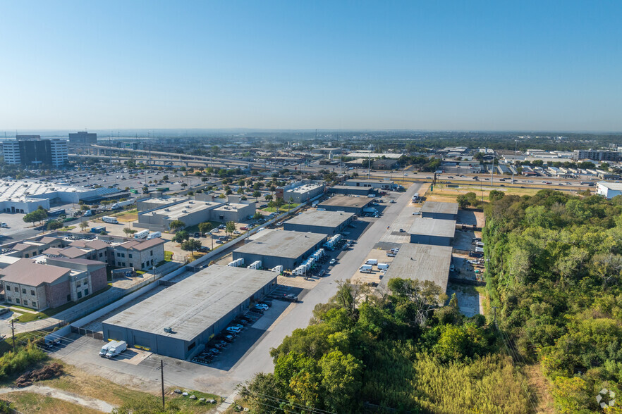 3907 Warehouse Row, Austin, TX en alquiler - Foto del edificio - Imagen 1 de 42