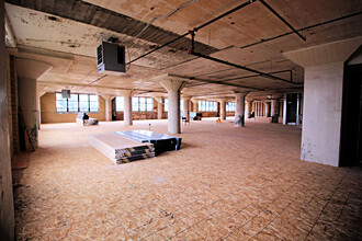 250 Westfield Ave, Waterloo, IA en alquiler Foto del interior- Imagen 2 de 5