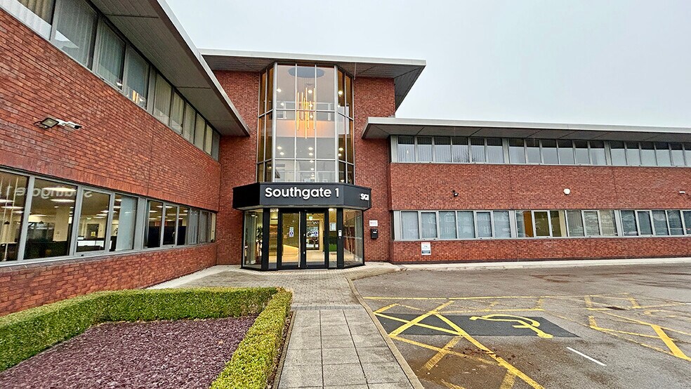 Wilmslow Rd, Cheadle en alquiler - Foto del edificio - Imagen 1 de 12