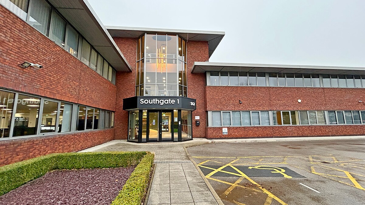 Wilmslow Rd, Cheadle en alquiler Foto del edificio- Imagen 1 de 13