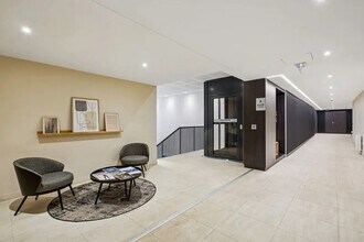 36-40 Rue De Picpus, Paris en alquiler Foto del edificio- Imagen 2 de 12