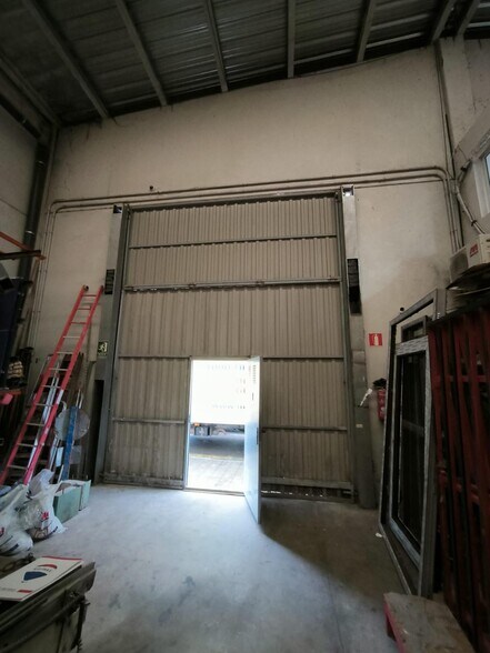 Nave en Alcoy, Alicante en venta - Foto del interior - Imagen 2 de 3