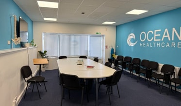 43A Devon Sq, Newton Abbot en alquiler Foto del interior- Imagen 2 de 5