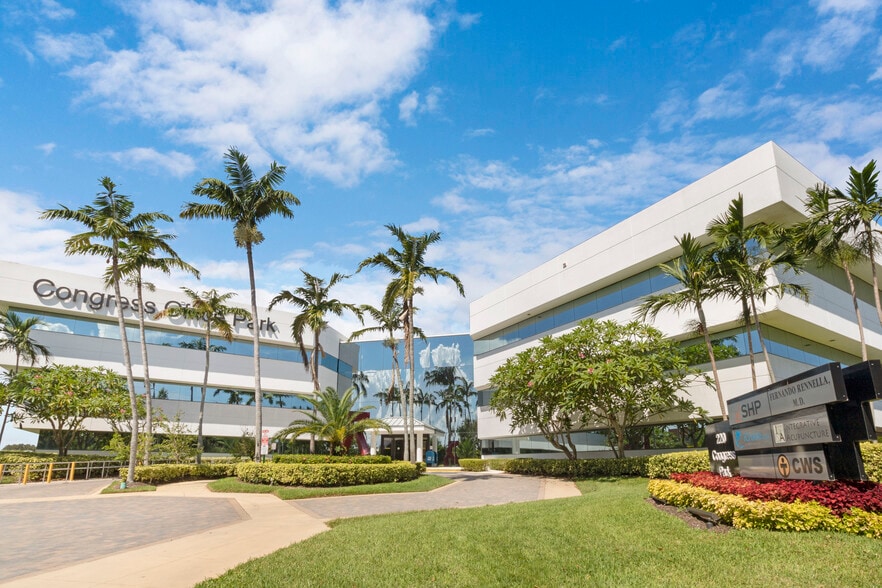 220 Congress Park Dr, Delray Beach, FL en alquiler - Foto del edificio - Imagen 2 de 12