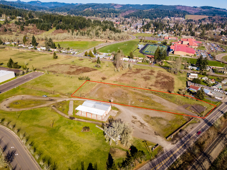 2045 Highway 99, Cottage Grove, OR en venta - Vista aérea - Imagen 3 de 6