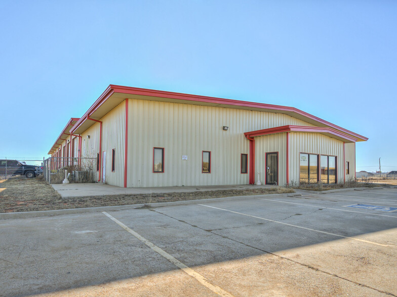 1602 Enterprise Rd, Elk City, OK en venta - Foto del edificio - Imagen 3 de 51