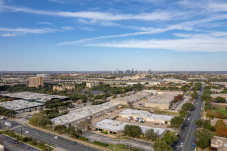 2020-2028 St. Elmo Rd E, Austin, TX - VISTA AÉREA  vista de mapa