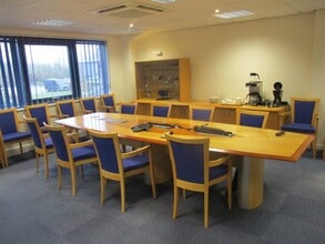 Highfield Rd, Oakley en alquiler Foto del interior- Imagen 2 de 2