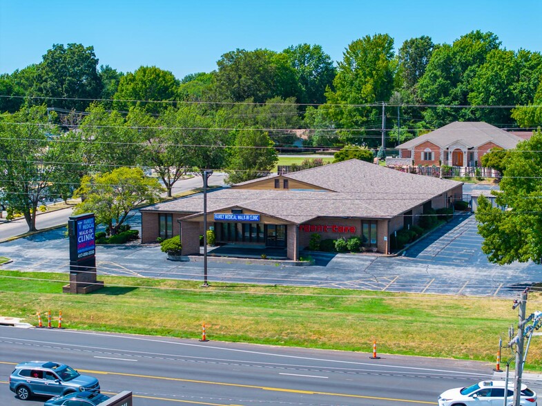 Campbell Ave, Springfield, MO en alquiler - Foto del edificio - Imagen 3 de 8