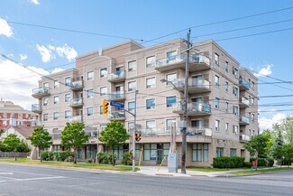 Más detalles de 778 Sheppard Ave W, Toronto, ON - Oficina/Clínica en alquiler