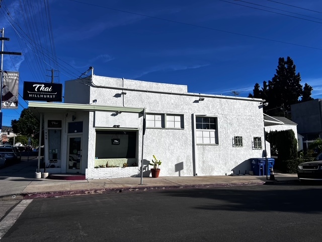 1850-1854 Hillhurst Ave, Los Angeles, CA en alquiler - Foto del edificio - Imagen 2 de 24