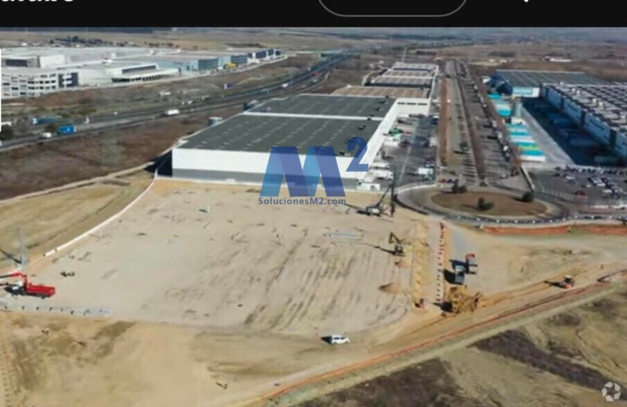 Nave en Getafe, Madrid en alquiler - Foto principal - Imagen 1 de 2