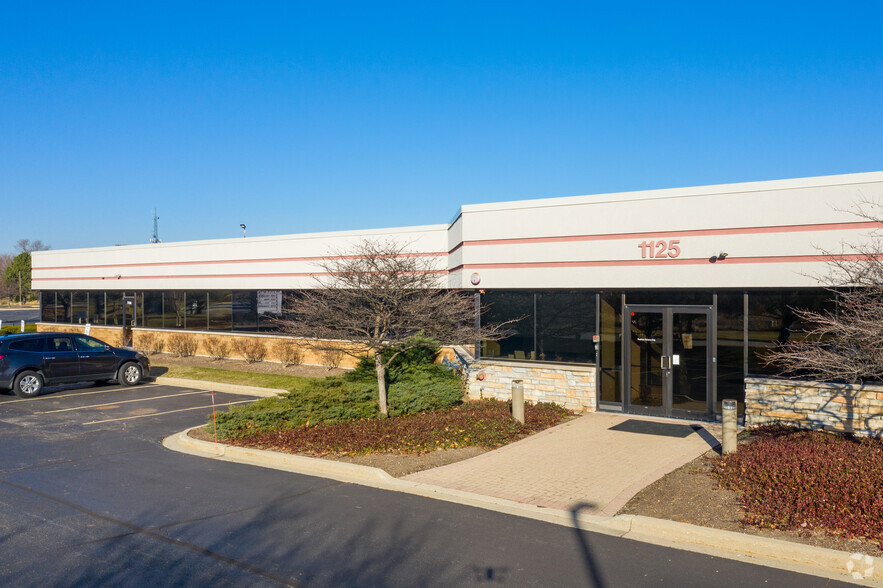 1125 Tri State Pkwy, Gurnee, IL en venta - Foto del edificio - Imagen 2 de 8