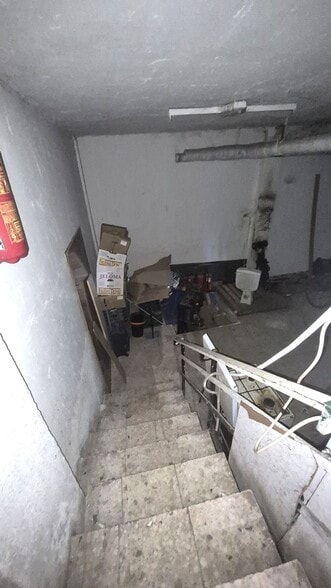 Edificio residencial en Alcalá de Henares, Madrid en venta - Foto del edificio - Imagen 3 de 4