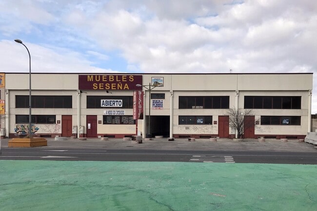 Más detalles de Calle la Cuesta de la Reina, 29, Seseña - Nave en venta