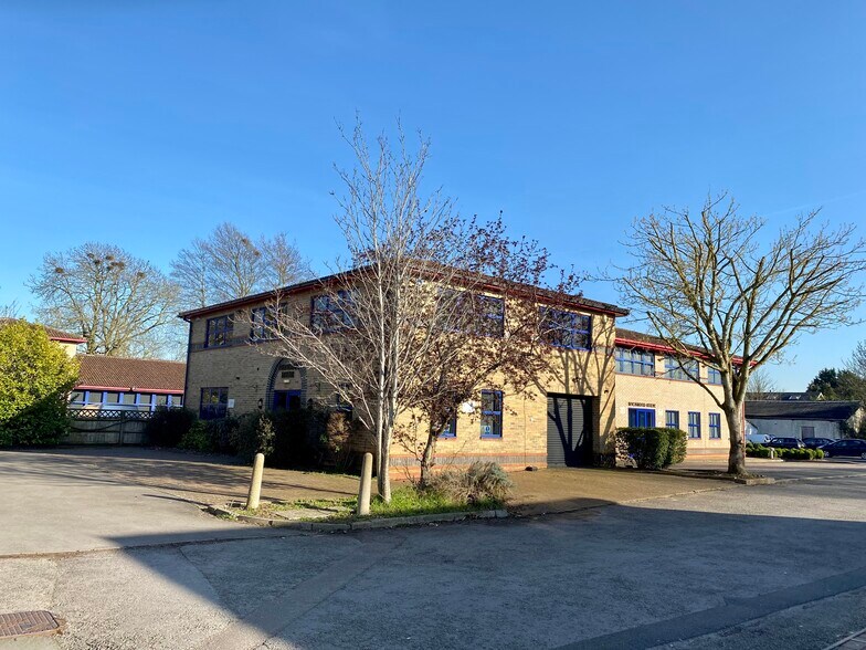 Landscape Clos, Bicester en alquiler - Foto del edificio - Imagen 2 de 3