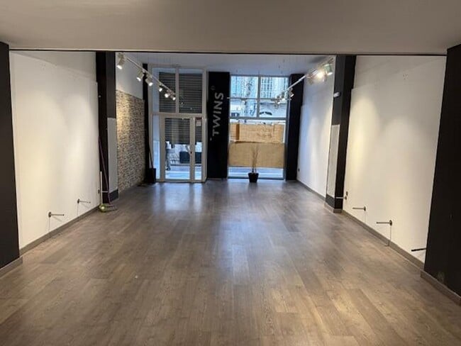 Más detalles de Passeig de Pere III, Manresa - Local en alquiler