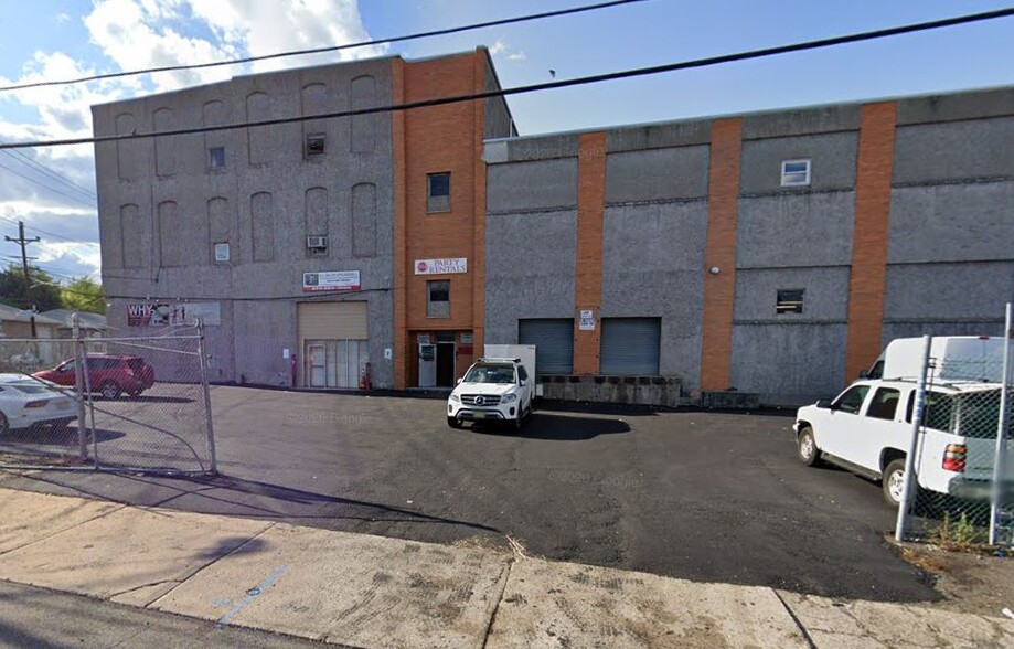 13 Kentucky Ave, Paterson, NJ en alquiler - Foto del edificio - Imagen 1 de 2