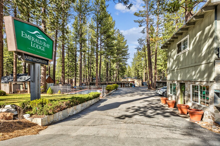 735 Emerald Bay Rd, South Lake Tahoe, CA en venta - Foto del edificio - Imagen 3 de 15