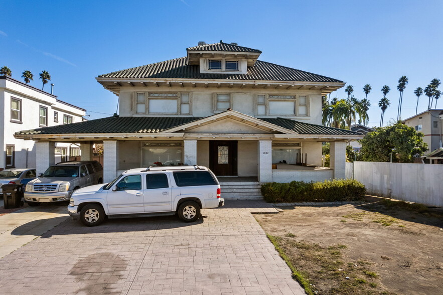 1802 Crenshaw Blvd, Los Angeles, CA en venta - Foto del edificio - Imagen 3 de 17