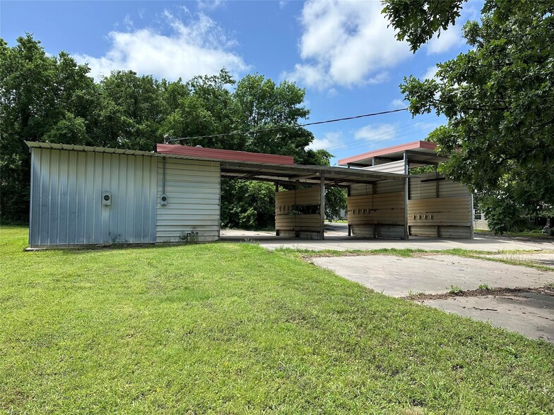 105 Branch St, Bells, TX en venta - Foto del edificio - Imagen 3 de 8