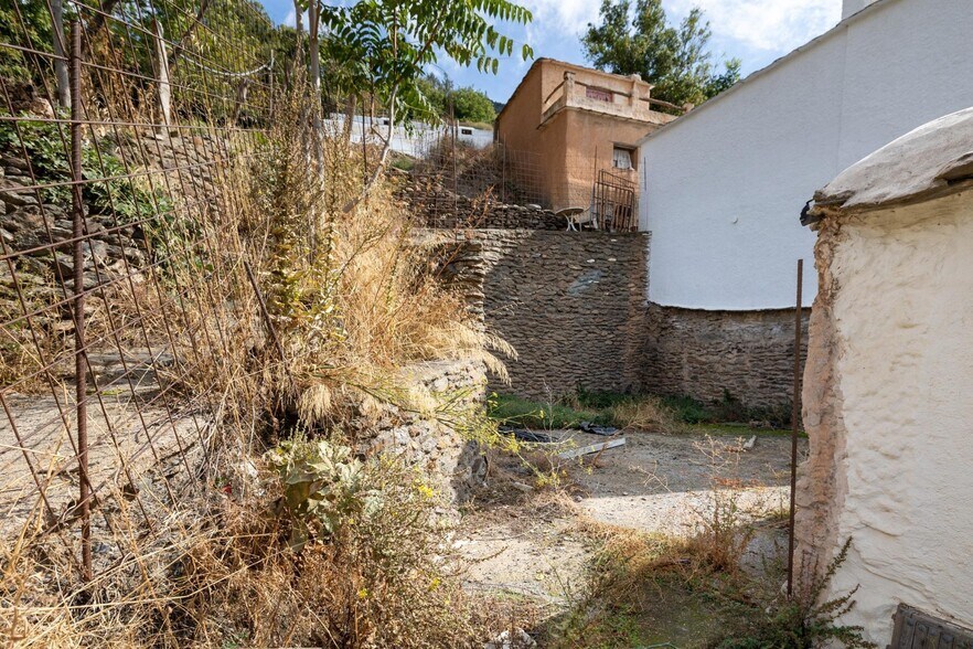 Terreno en Pampaneira, Granada en venta - Foto del edificio - Imagen 3 de 26