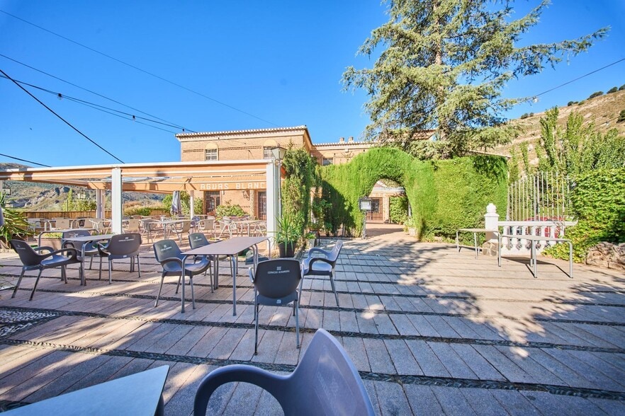 Carretera del Pantano, Quéntar, Granada en venta - Foto del edificio - Imagen 3 de 50