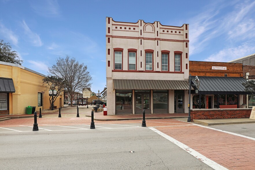 150 W Main St, Lewisville, TX en alquiler - Foto del edificio - Imagen 1 de 60