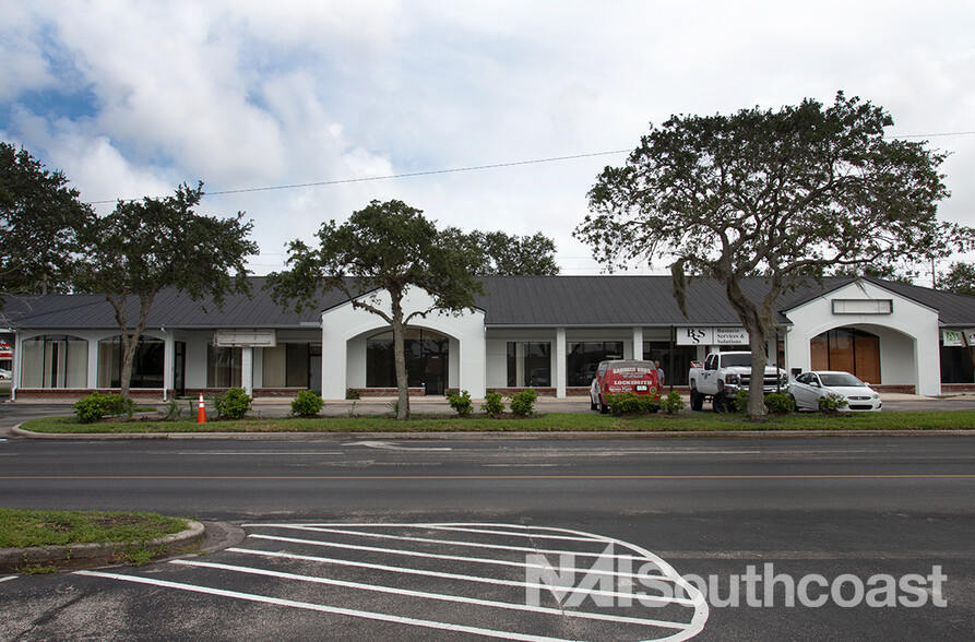 4150 Okeechobee Rd, Fort Pierce, FL en alquiler - Foto del edificio - Imagen 3 de 8